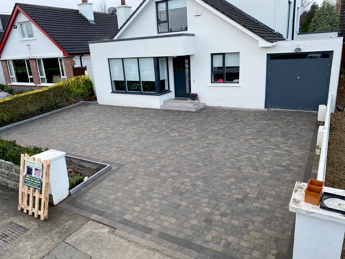 images/gallery/block-paving-driveway-gallery/4-paving-driveways-dublin-dundrum-1a.jpg#joomlaImage://local-images/gallery/block-paving-driveway-gallery/4-paving-driveways-dublin-dundrum-1a.jpg?width=1200&height=900
